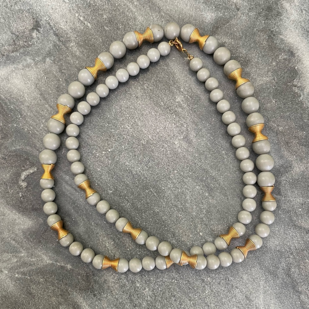 Vintage Grey Gold Beaded Necklace - Picture 7 of 7